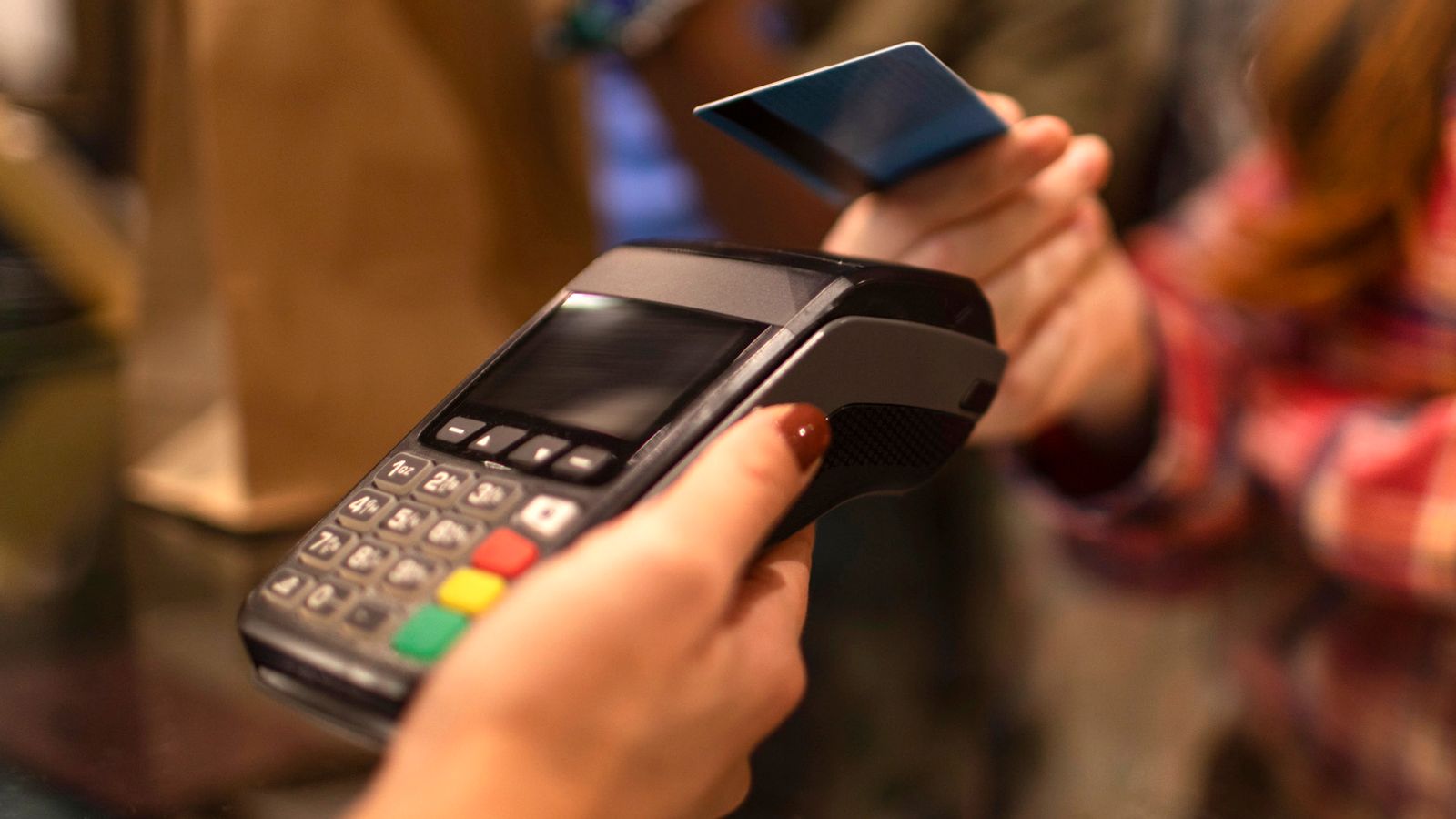 يتم استخدام بطاقة EBT في المحطة